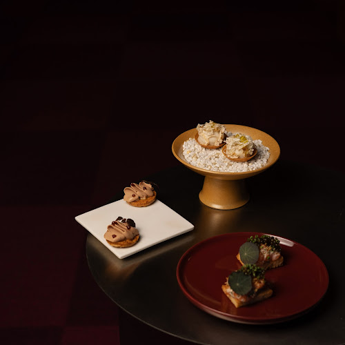 Opinii despre Hevel în Singapore - Hospitality and gastronomy