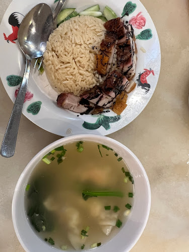Comentarii opinii despre Wee Nam Kee Hainanese Chicken Rice Restaurant