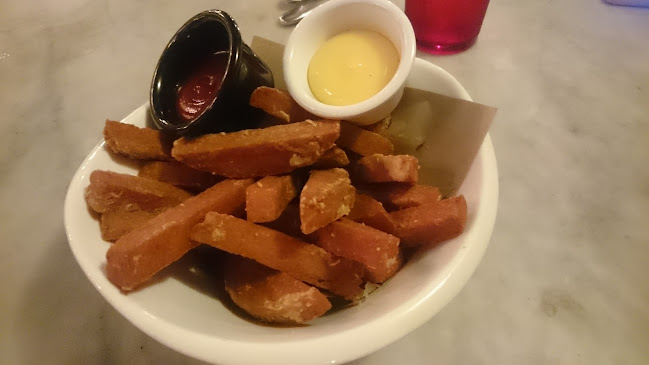 200 Netheravon Rd, Singapore 508529