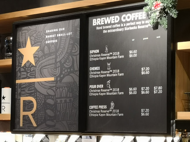 Comentarii opinii despre Starbucks Our Tampines Hub