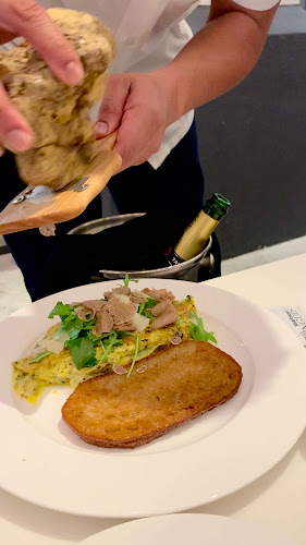 Culina at COMO Dempsey - Hospitality and gastronomy