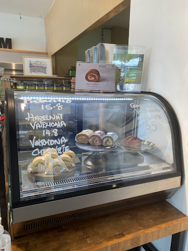 Comentarii opinii despre DESEM - Republic Plaza