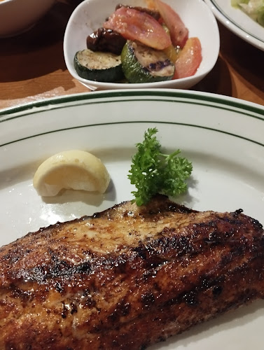 Bernie's - Hospitality and gastronomy