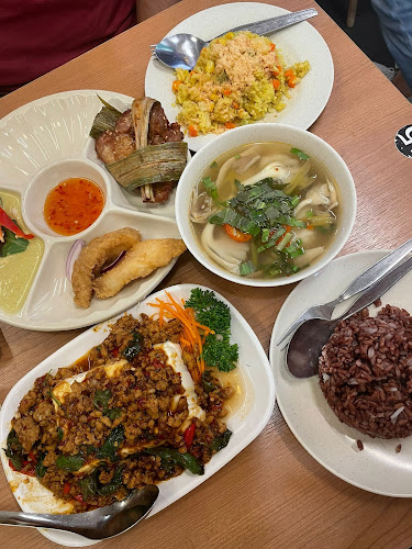 10 Eunos Rd 8, #B1-147 SingPost Centre, Singapore 408600