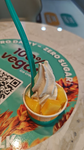 Yolé Plaza Singapura