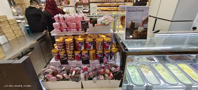 1 Tampines Walk, B1-K14 Our Tampines Hub, Singapore 528523