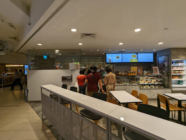 290 Orchard Rd, B1-09 Singapore Paragon Shopping Centre, Singapore 238859