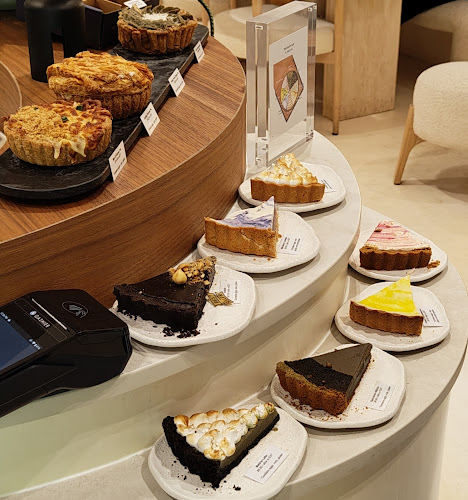 7 Tanjong Pagar Plz, #01-102, Singapore 081007