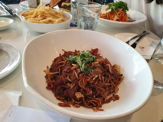 Comentarii opinii despre Crossroads Cafe