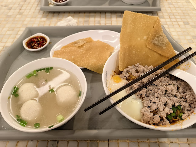LiXin Teochew Fishball Noodles - Causeway Point - Hospitality and gastronomy