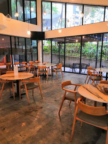 Cosmo Restaurant @ Dorsett Changi City Singapore - Hospitality and gastronomy