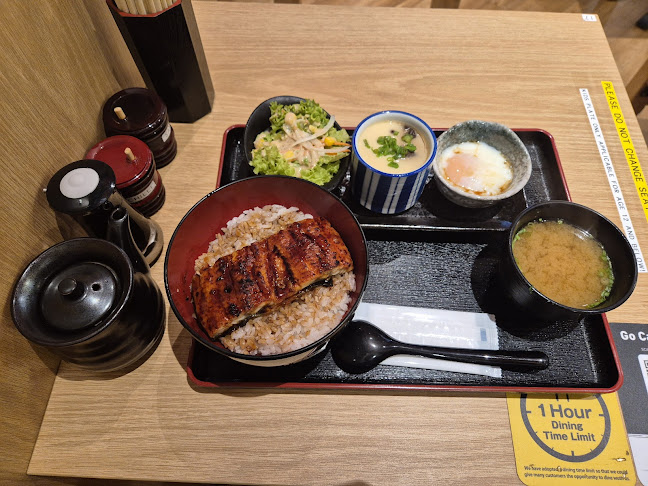 UNATOTO Novena Square - Hospitality and gastronomy