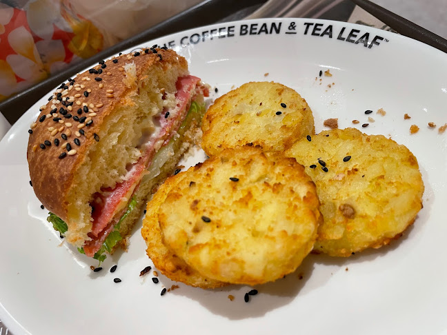 The Coffee Bean and Tea Leaf™ - Tan Tock Seng Hospital - Hospitality and gastronomy