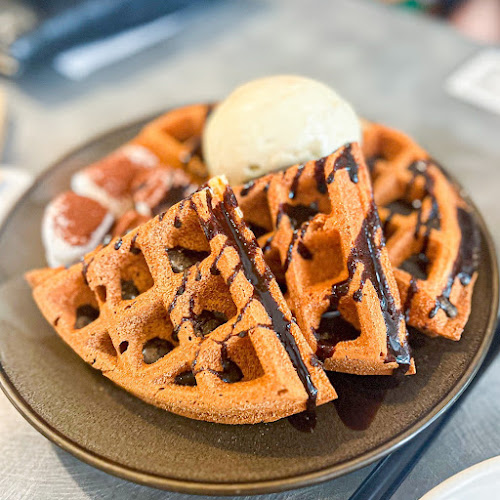 Three's A Crowd - Singapore