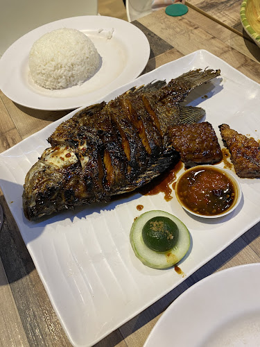 Comentarii opinii despre Penyet Town