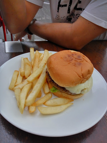 Comentarii opinii despre Grapevine Cafe Bar & Restaurant