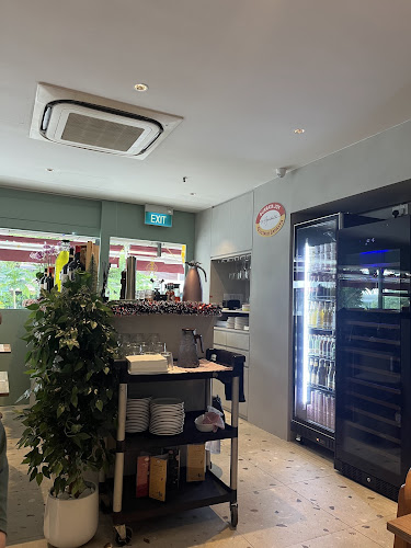 557 Bukit Timah Rd, #01-03 Crown Centre, Singapore 269694