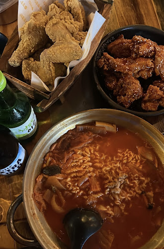 Oven & Fried Chicken - Hospitality and gastronomy