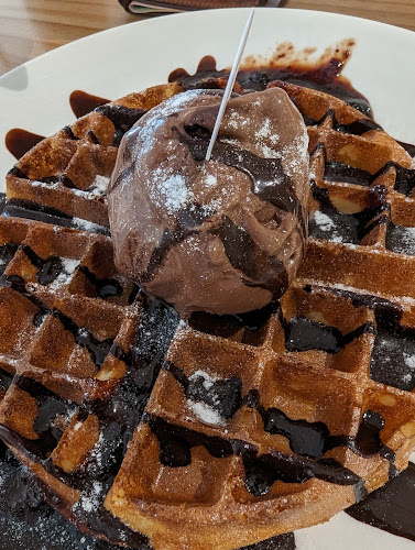 383 Bukit Timah Rd, #01-09B, Singapore 259727