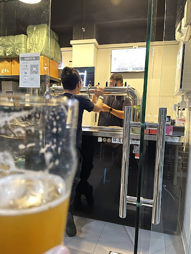 Comentarii opinii despre Locality Craft Beers