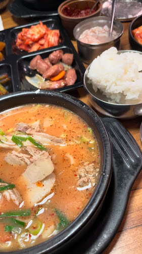 Hoodadak Korean Restaurant 후다닥 한국 음식점 - Hospitality and gastronomy