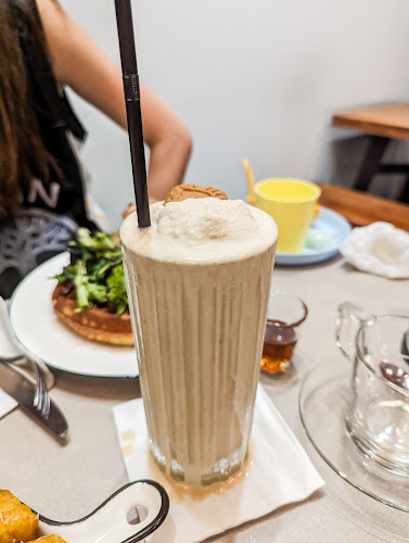 Refuel J9 - Singapore