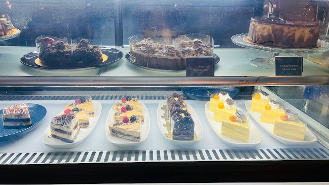 5 The Oval, Seletar Aerospace Park, Singapore 797863