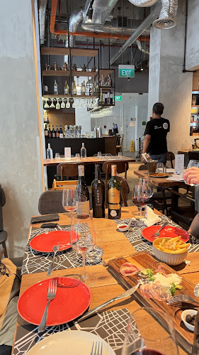 2it & Drink - Singapore