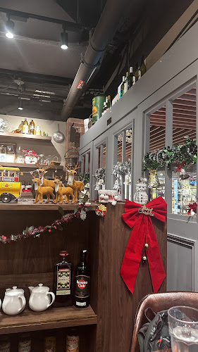 333A Orchard Rd, #02-33 / 34, Singapore 238897