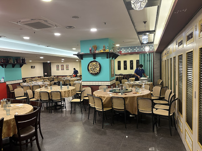 Straits Chinese Nonya Restaurant 土生坊正宗娘惹餐馆 (1953) - Singapore