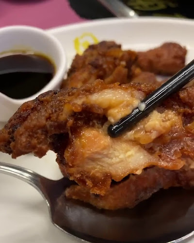 Whampoa Keng Fish Head Steamboat @ Balestier - Singapore
