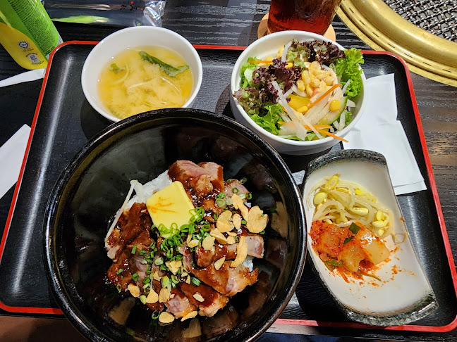 〒238872, Orchard Rd, 391号, Ngee Ann City, #05-31