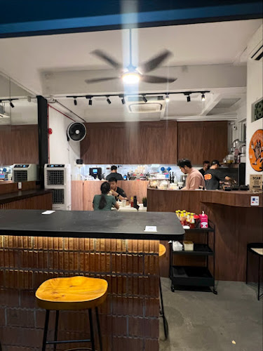 Comentarii opinii despre Marlow's Deli Joo Chiat