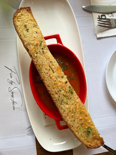 5 by Sans-Façon - Hospitality and gastronomy