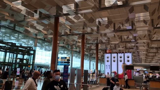 Starbucks Terminal 3 Departure Hall - Singapore