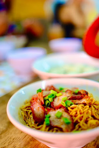 ROOSTER BOWL WANTON NOODLE - Singapore