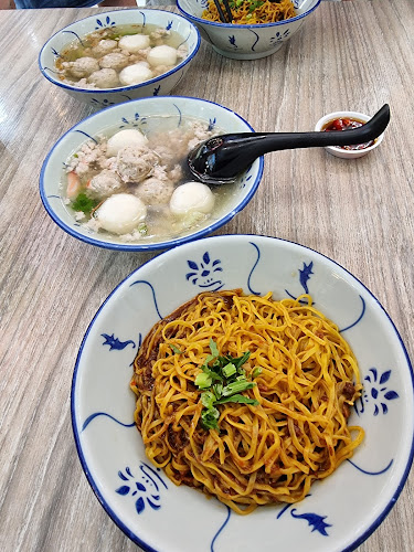 Blk 301 Punggol Central, #01-06, Singapore 820301