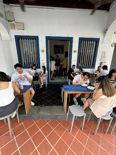 Maxi Coffee Bar - Hospitality and gastronomy