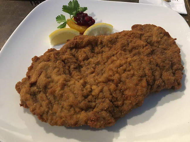 1 HarbourFront Walk, #01-149 VivoCity, Singapore 098585