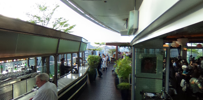 10 Bayfront Avenue, Marina Bay Sands, Hotel, Level 57 Tower 1, 018956