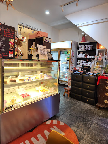 RALOVS Café & Creative Studio