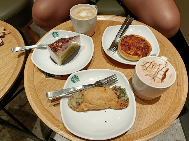 Opinii despre Starbucks YewTee Point în Singapore - Hospitality and gastronomy