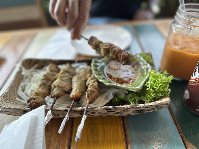 Opinii despre Warm Up Cafe @Mackenzie Road în Singapore - Hospitality and gastronomy