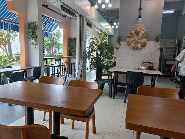 Comentarii opinii despre Wild Coco (Hamilton Road)