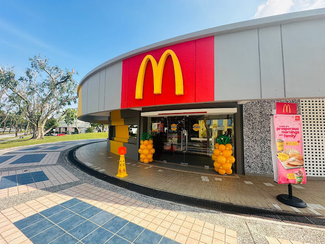 McDonald's Yio Chu Kang Sports Complex