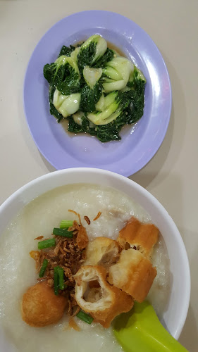 Yuhua Village Market and Food Centre - Singapore