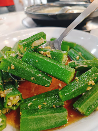 186 Xian Live Seafood 鲜味园 - Singapore