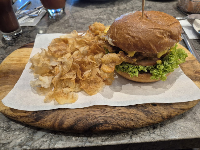 Bee Cheng Hiang Grillery (Serangoon Road) - Hospitality and gastronomy