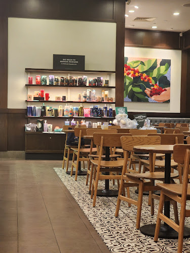 Starbucks Metropolis - Singapore