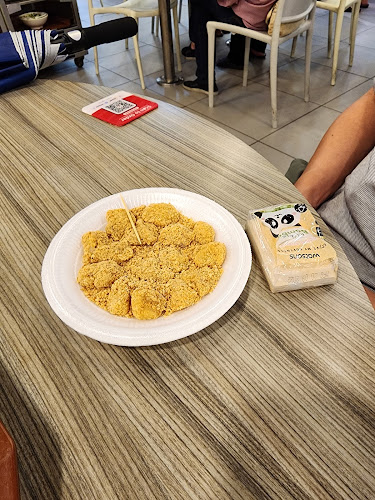 Hougang 6 Miles Famous Muah Chee - Singapore